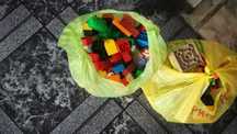 Legos de varios tamanhos marca lego