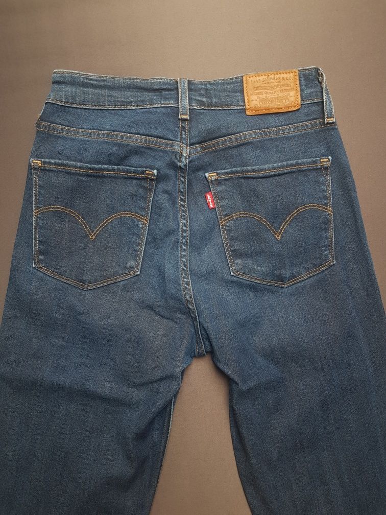 Jeans Levi's XS model 721
