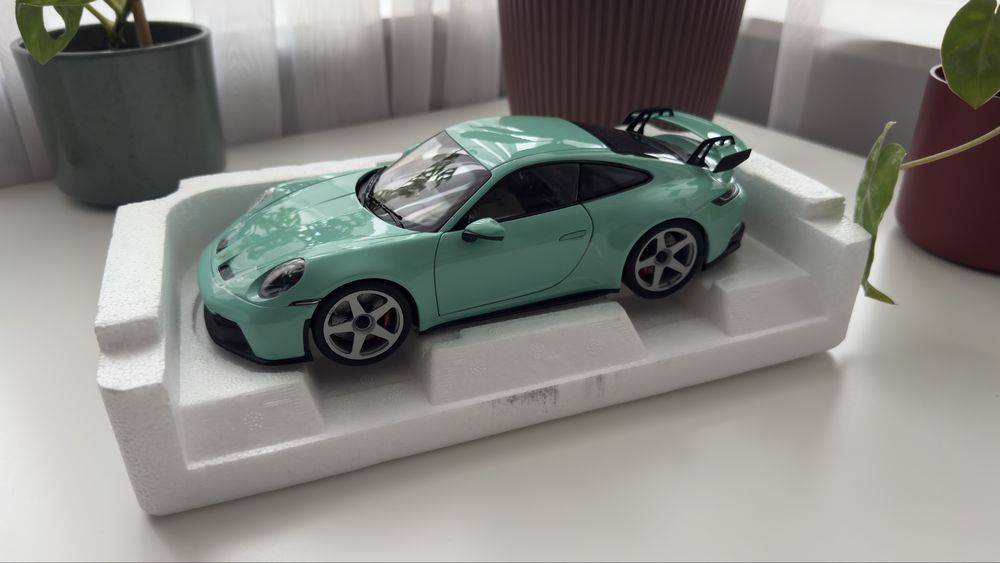 Porsche 911 GT3 - Norev 1:18 (zmienione felgi)