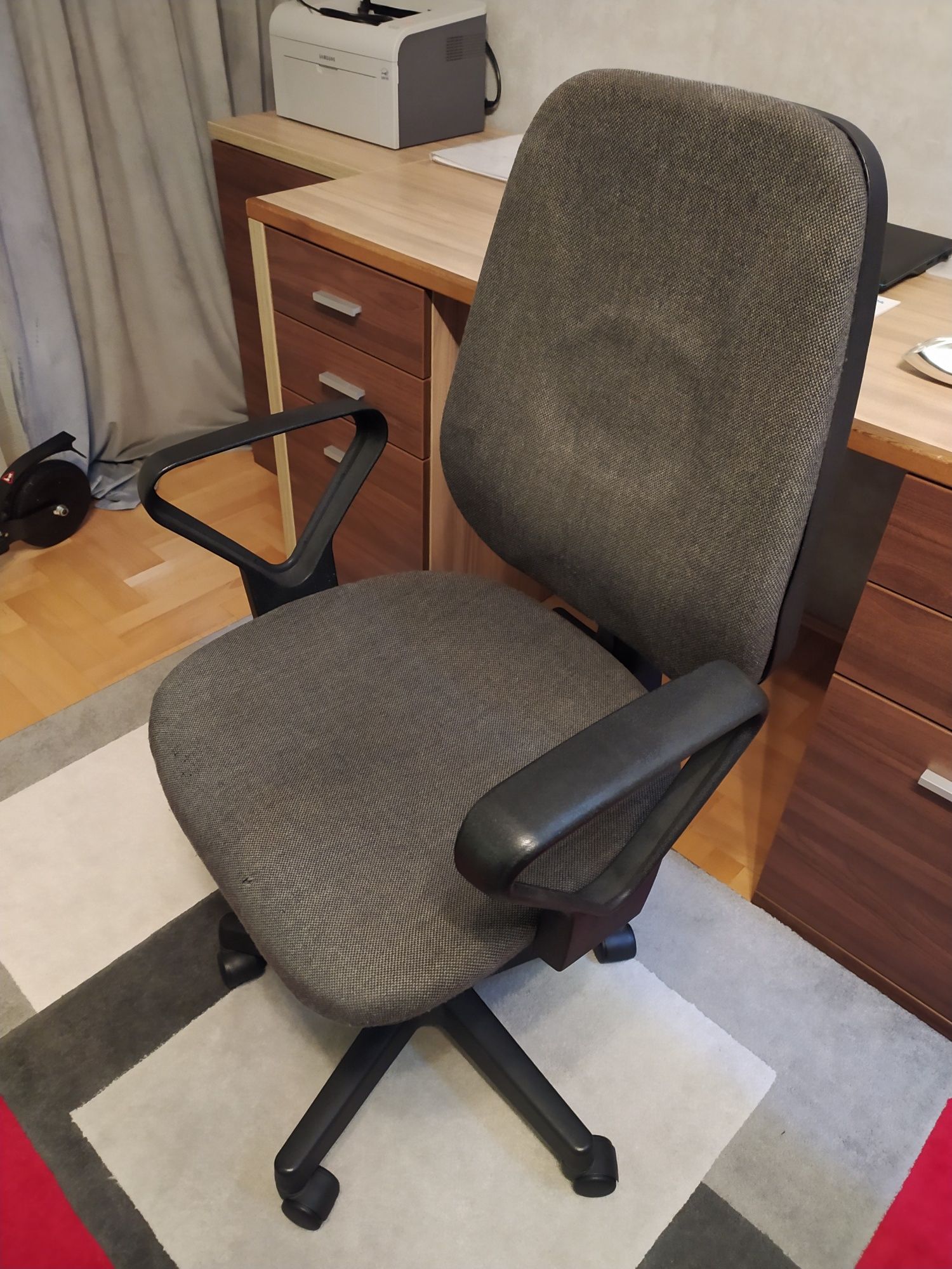 Krzesło fotel  biurowy obrotowy