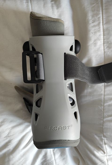 Bota Ortopédica Aircast AirSelect