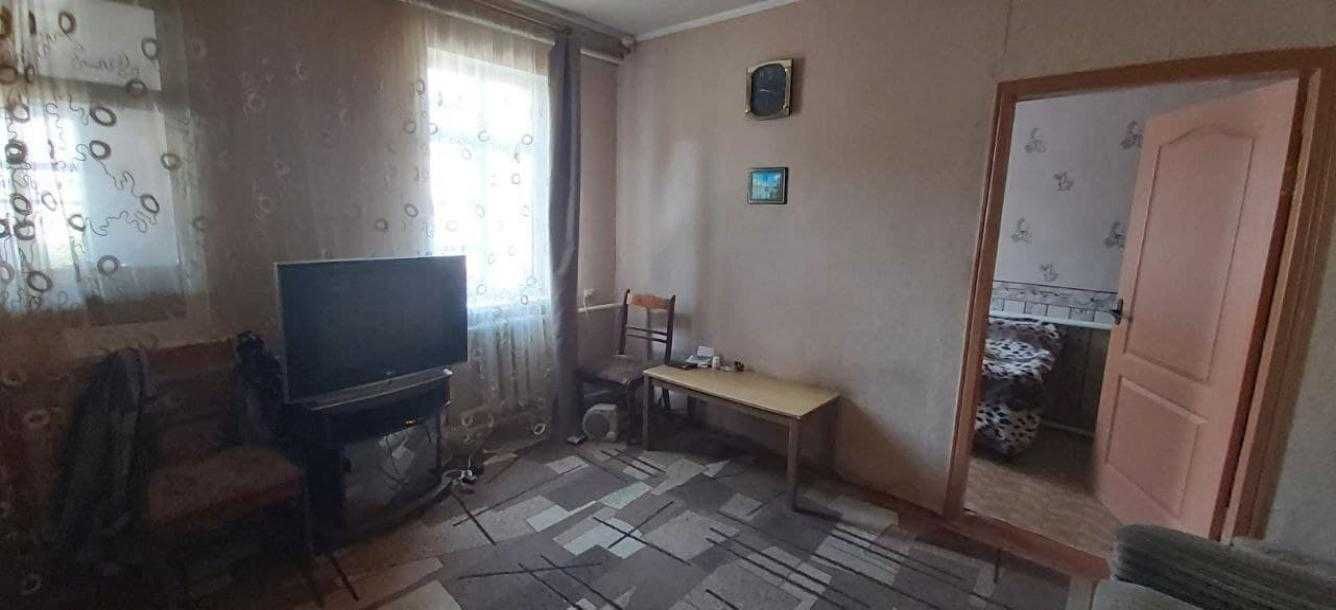 Продам крепкий дом в районе  Эпицентра (Гагарина)