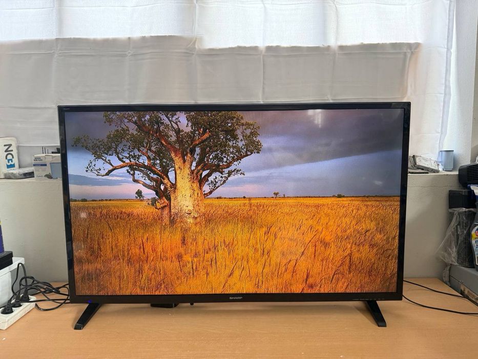 Телевізор Sharp / 48” / Full HD / HDMI