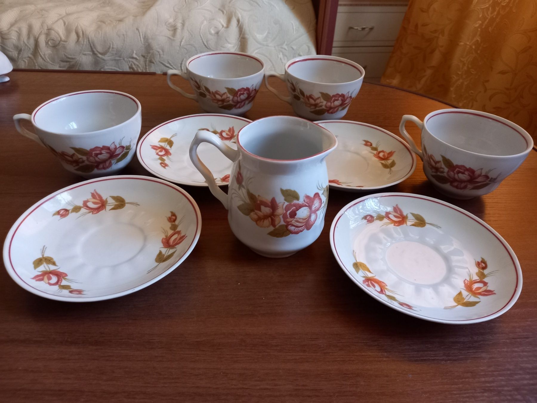 Набор Барановка, 4 чайных пары и молочник