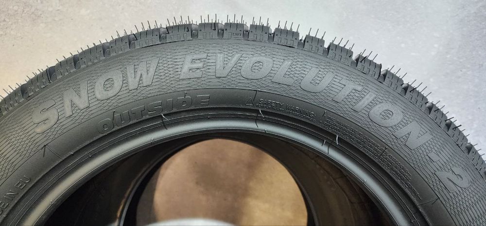 225.50.17 NV-TIRES SnowEvolution2 4шт новые