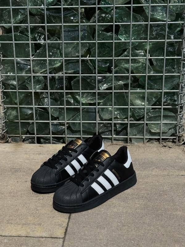 Adidas Superstar Black – Комфорт на кожен день