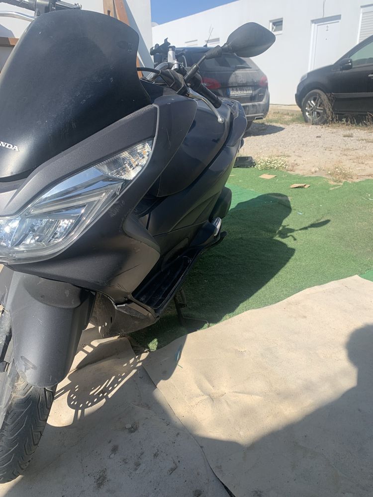 Honda Pcx 2017 aceito retoma