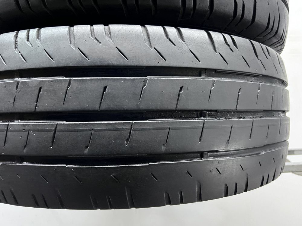 2шт літо 235/65/R16C 6,8мм 2018р Continental Conti Van Contact 200