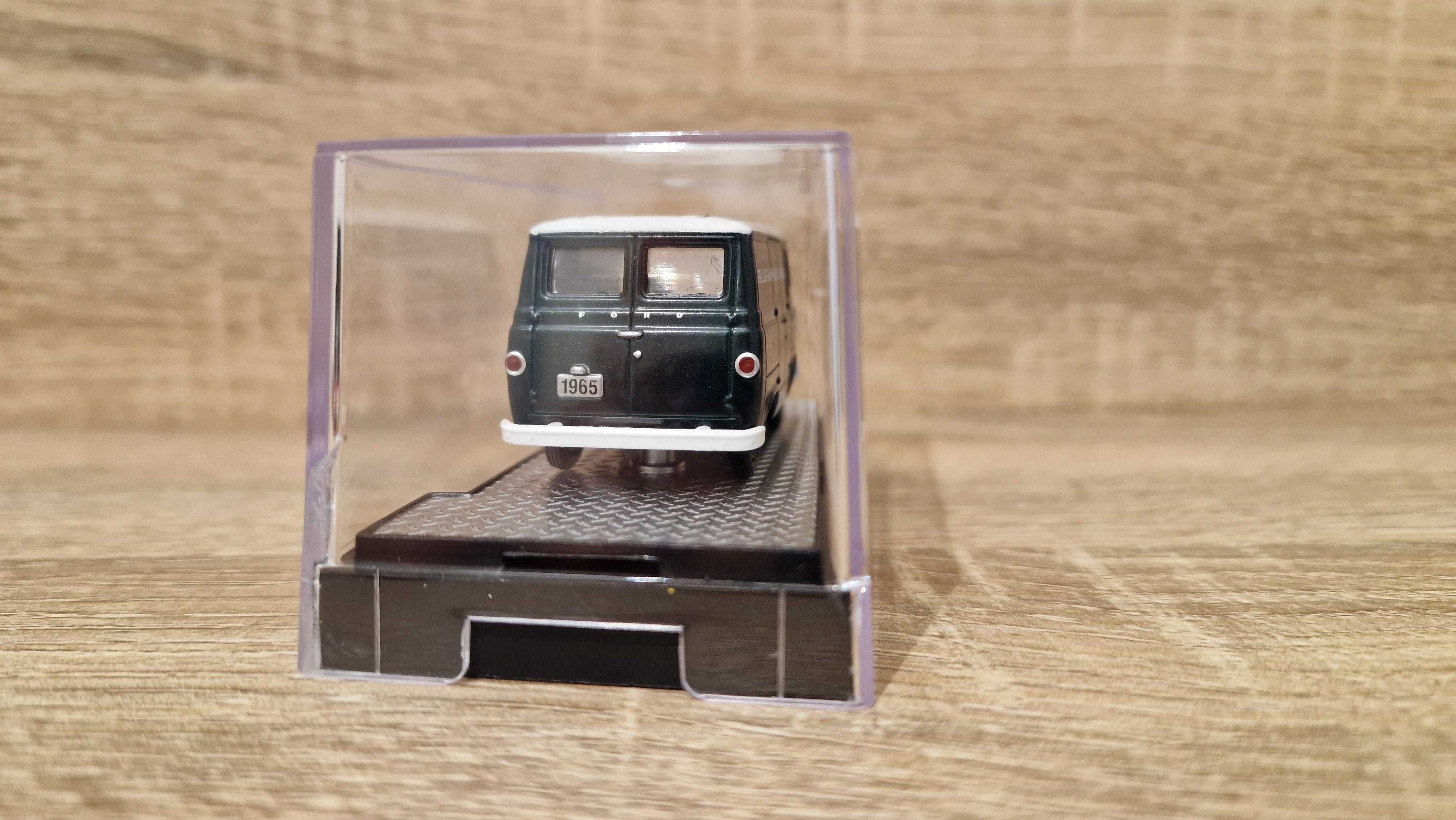 Ford Econoline Delivery Van «1965« 1:64
