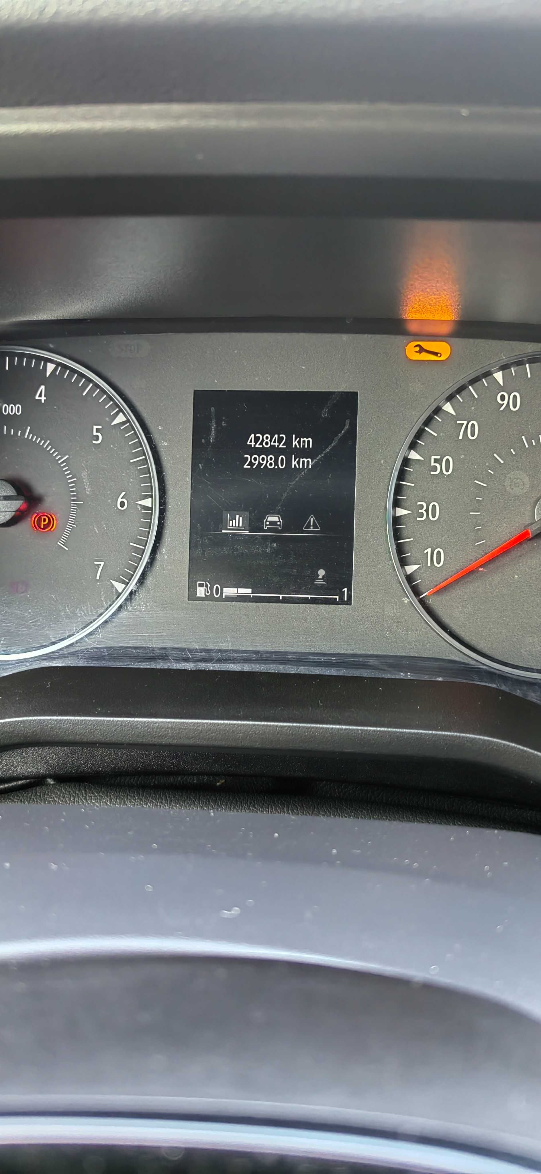 NISSAN PRIMASTAR 2.0 diesel przebieg 42 000 KM