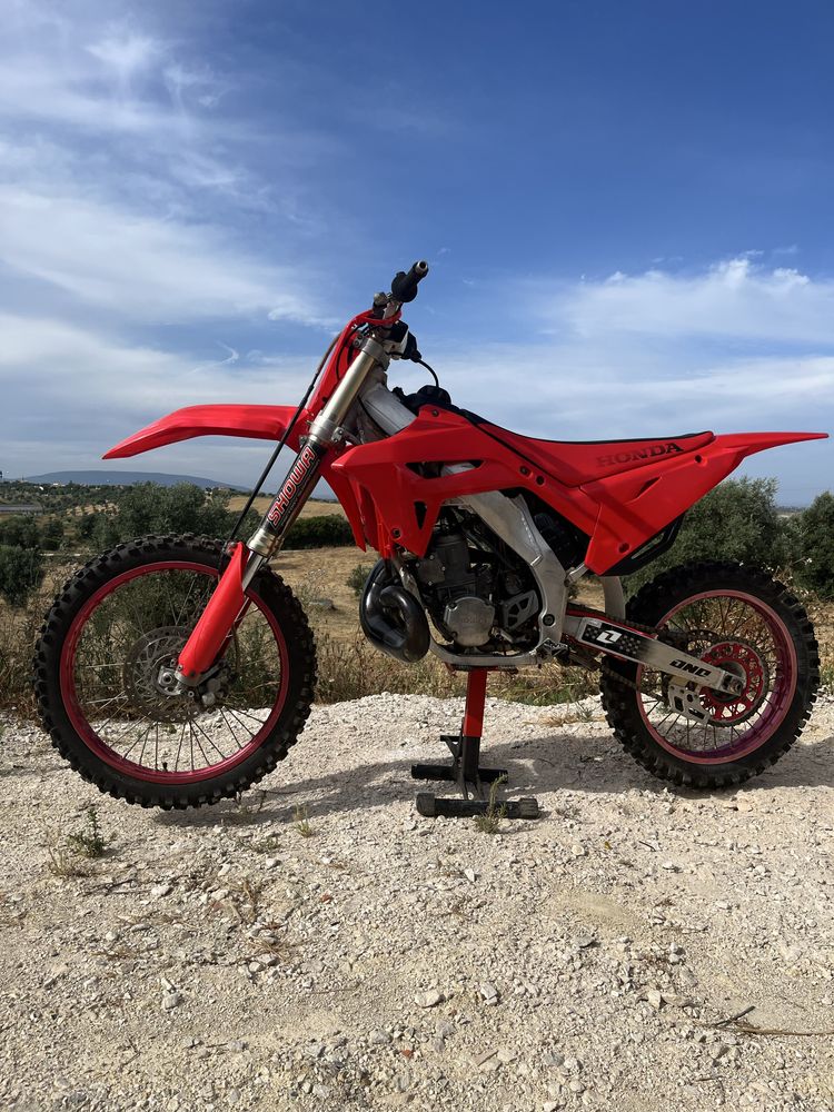 Cr250 rcvalve 250 , totalmente nova