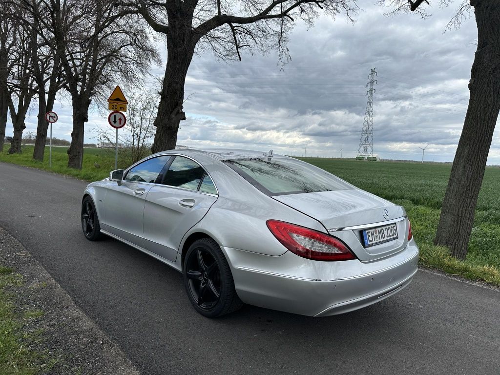 Sprzedam/zamienię CLS 2011R 2.2CDI 287TYS, 64999zl