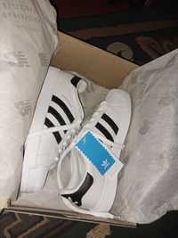 Adidas Superstar белые 39 размер