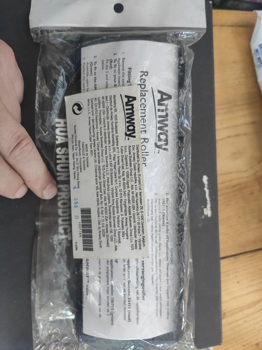 Щётка для чистки ковров Amway