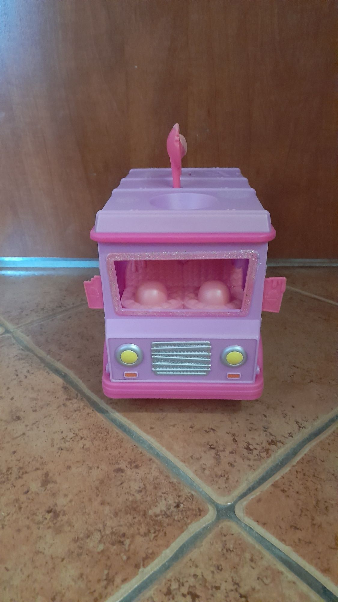 Autobus,samochod num noms + gratis auto
