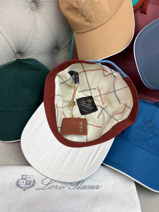 Голубая кепка Loro Piana кепка с вышивкой Лоро Пиана gu603