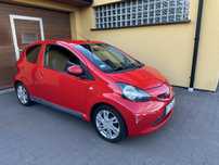 Toyota aygo 1.0 benzyna klimatyzacja, dwa komplety kół