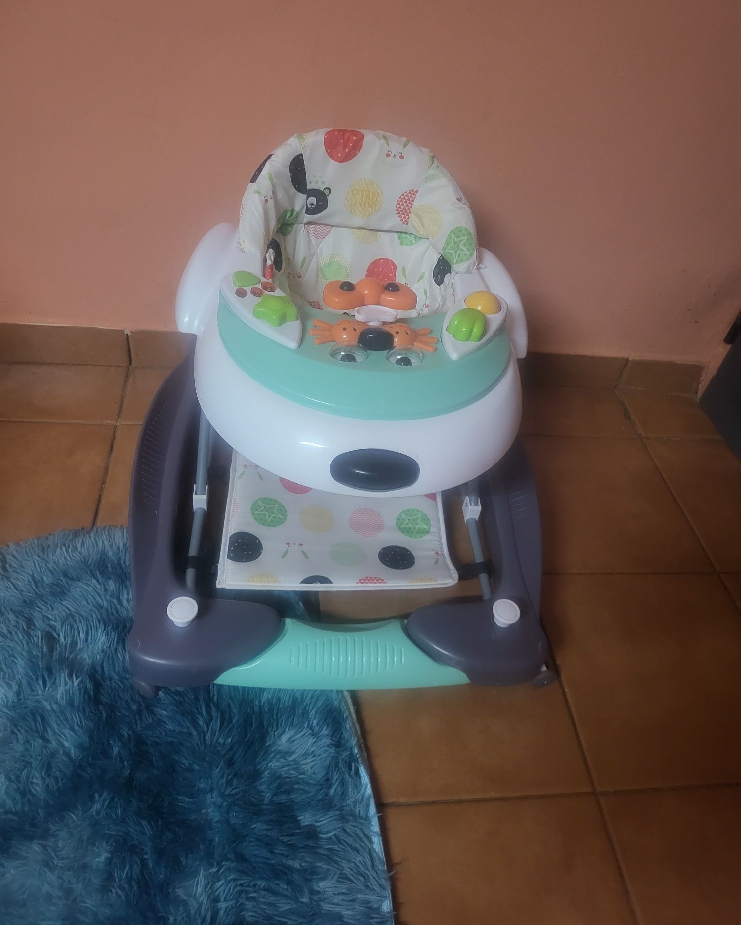 Vende-se andador aranha 3 em 1