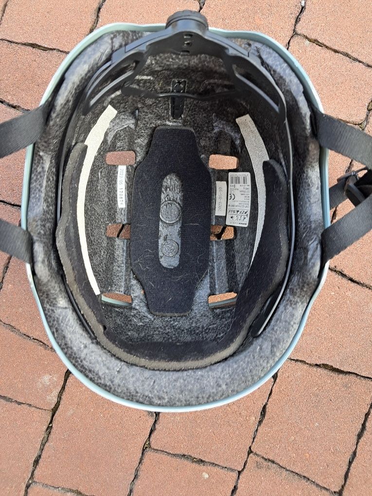 Kask dziecięcym decathlon