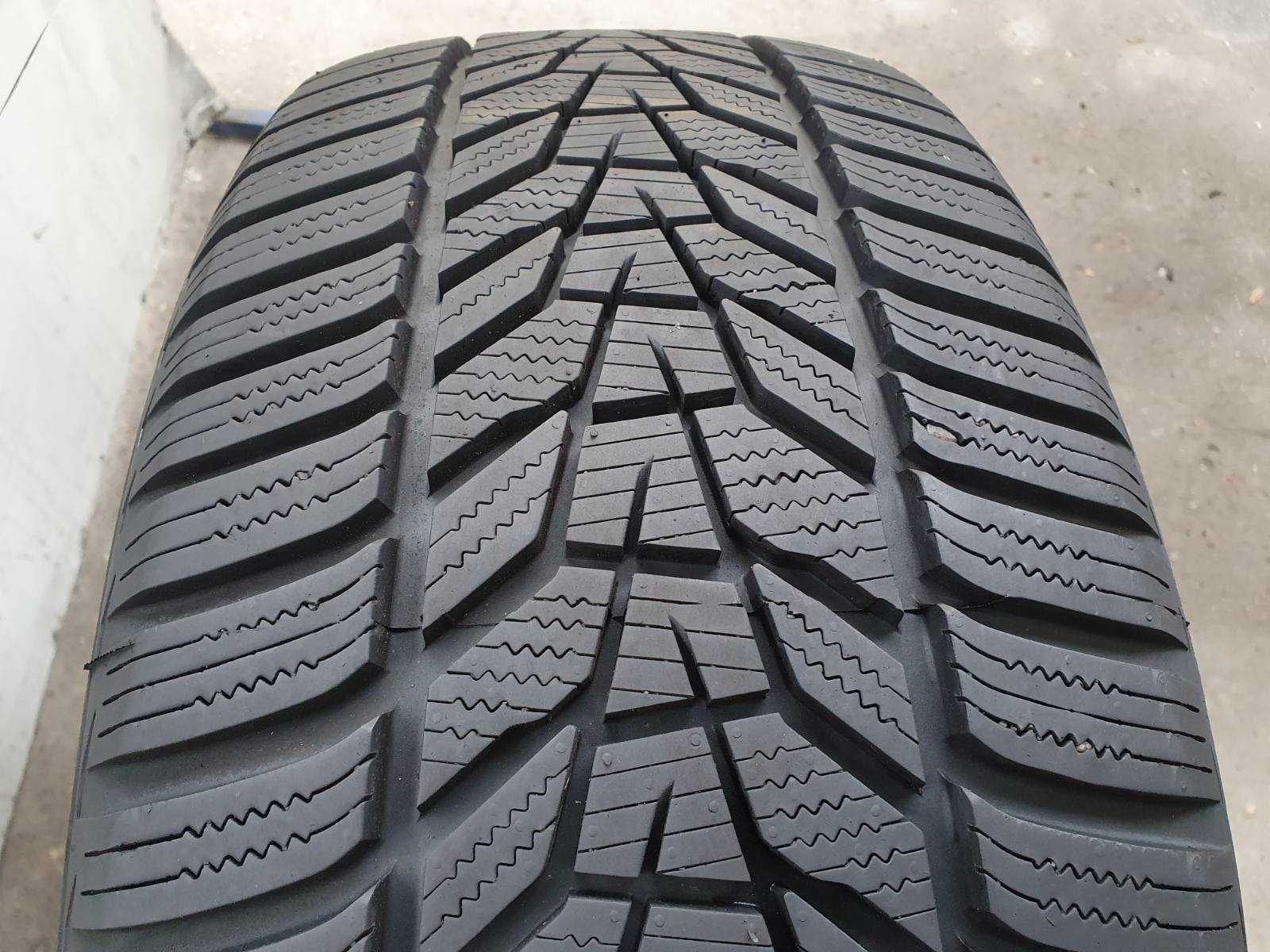 2x Hankook Winter I'cept Evo 3 X  235/55r17  8mm 2022r