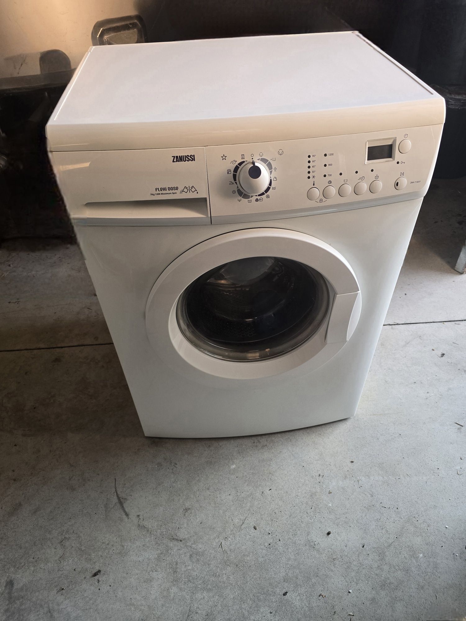 Maquina Lavar Roupa Zanussi 7kg