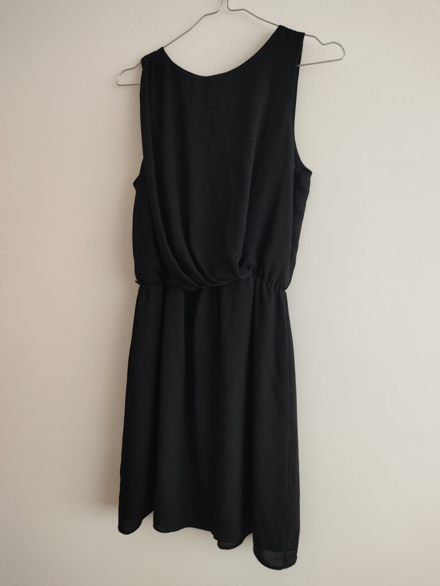 Vestido Preto Mango (Tamanho XS)