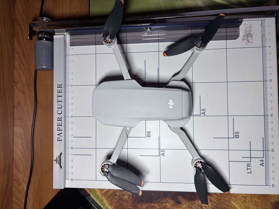 DJI Mini 2 SE Fly more Combo + Apple Care