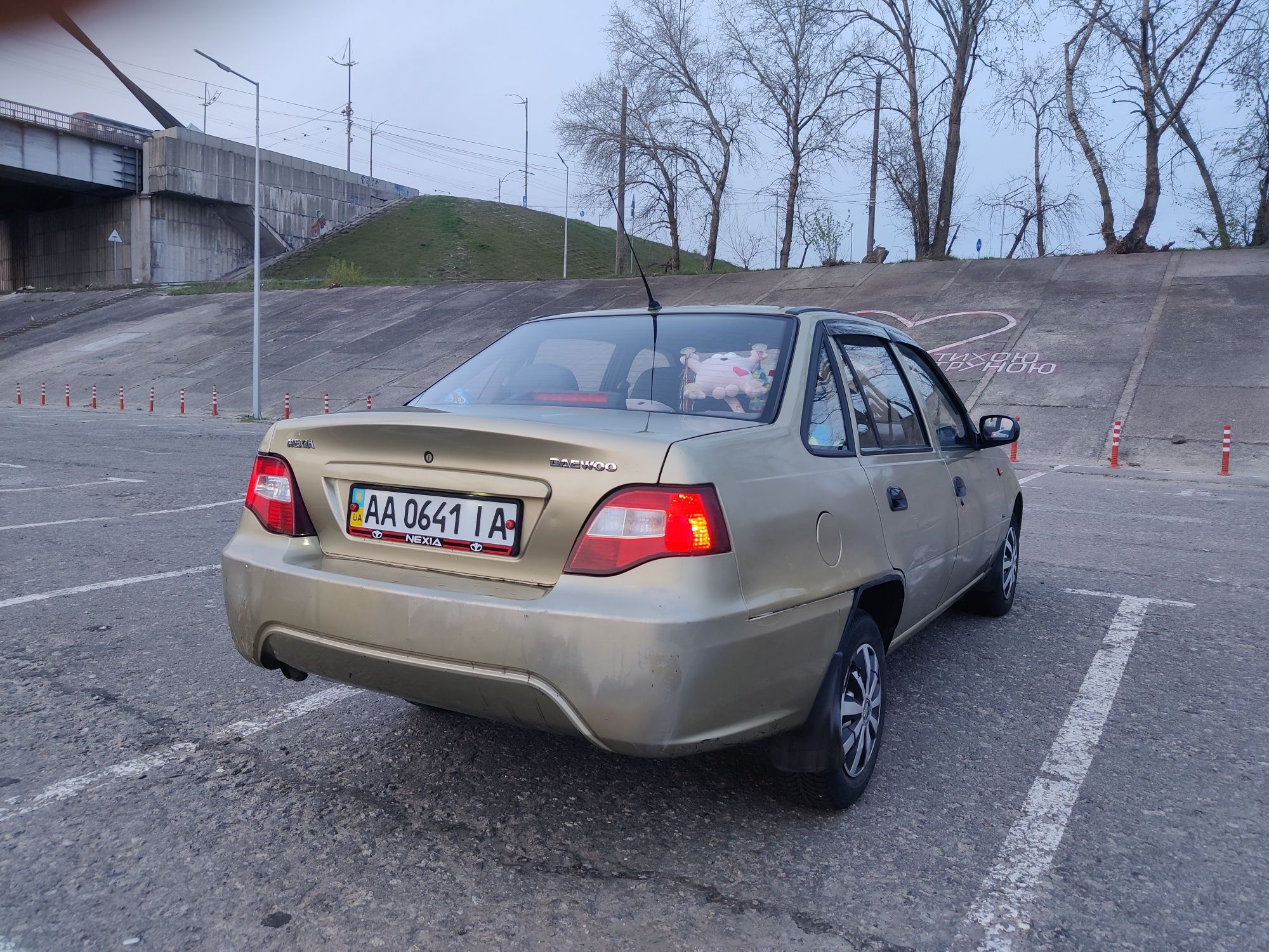 Daewoo Nexia N150 (обмін на BMW E34)