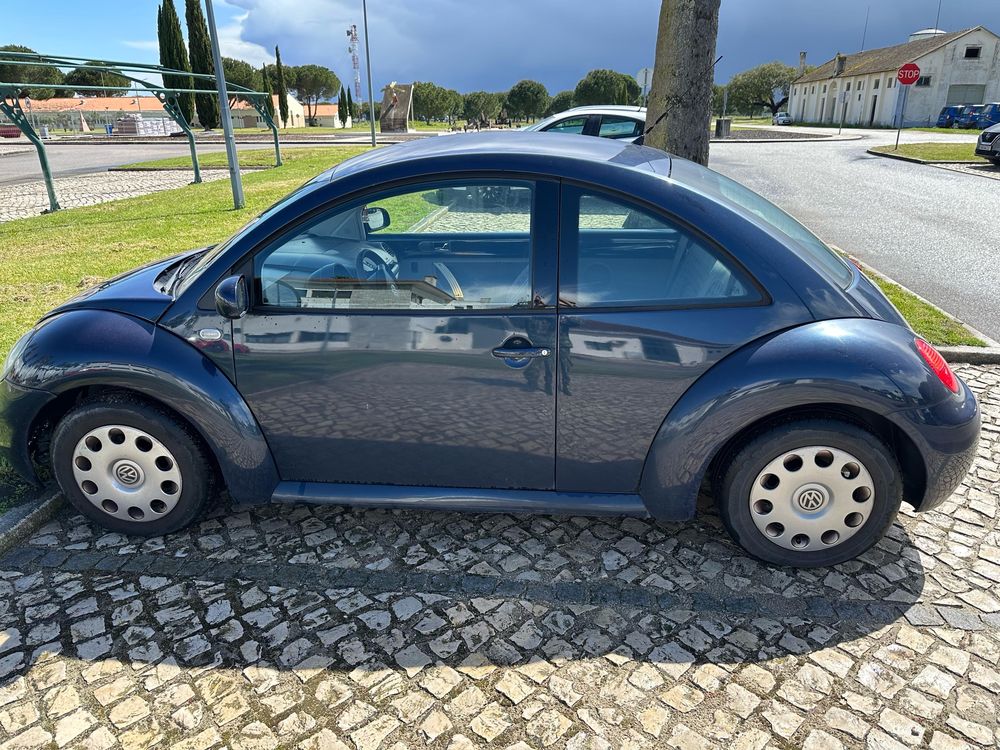 Volkswagen new beetle