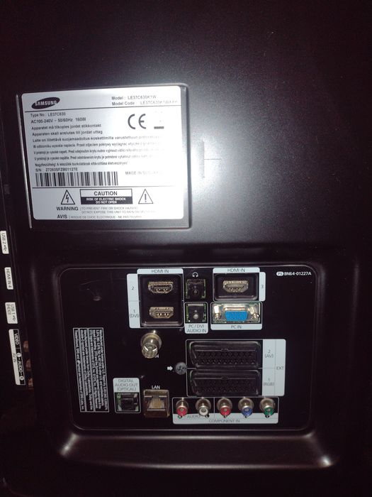 Telewizor Samsung 37" LED 160 W