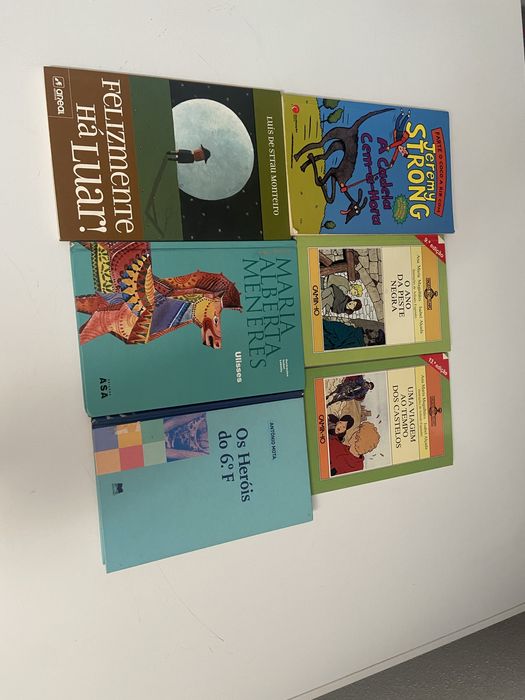 6 livros de varias coisas todos diferentes