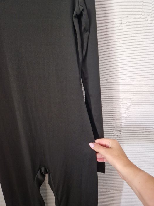 Czarny sportowy Kombinezon Chicaca nowy  rozmiar S