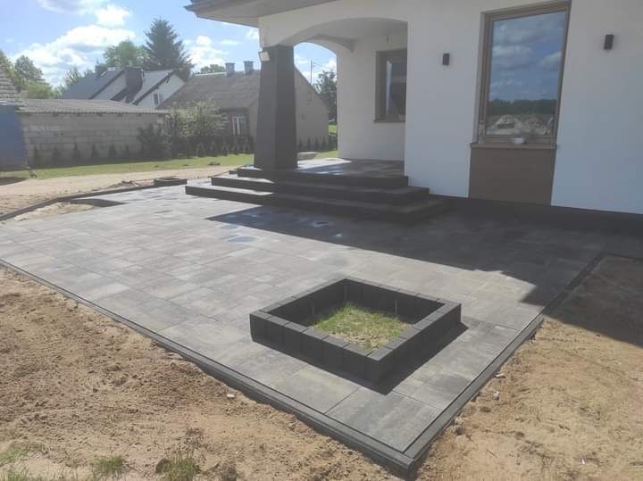 Usługi  brukarskie, Układanie  kostki, brukarz, bruki brukarstwo.