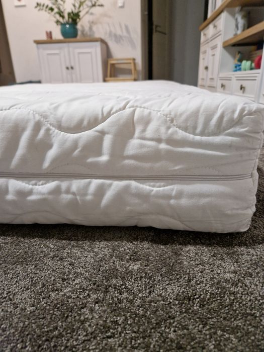 Oddam materac 140x200