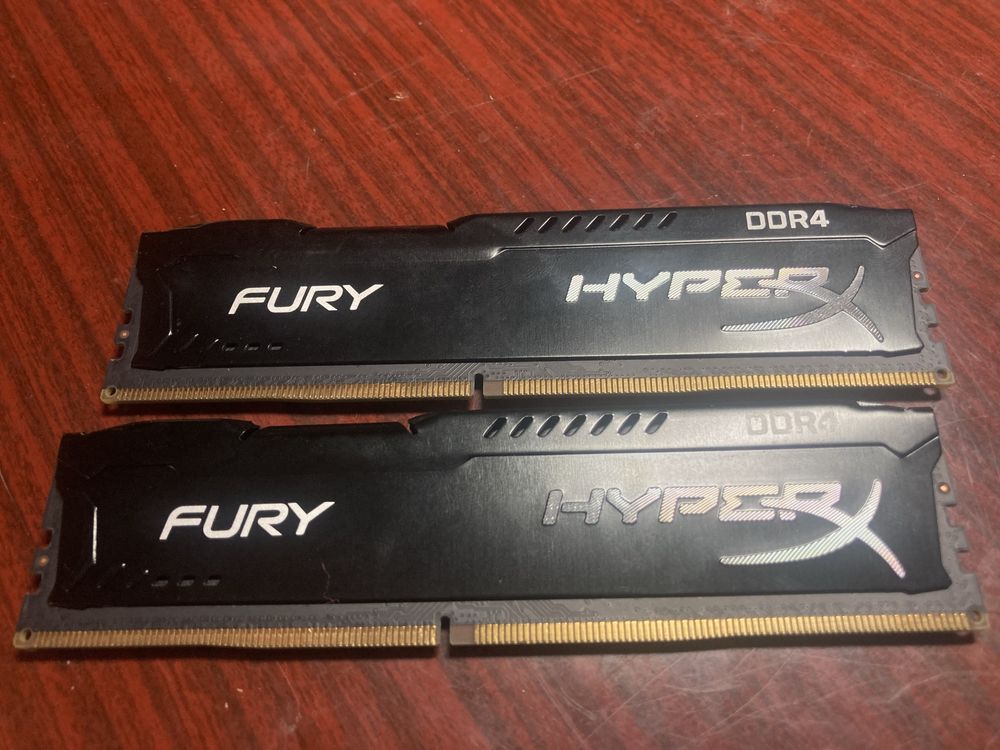 Fury HyperX 16GB 3200 (8+8GB)