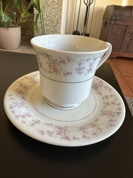 3 chávenas decorativas em porcelana asiática (China e Japão)