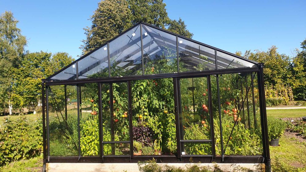 Szklarnia  aluminiowa 17,4m2 (383-457), szkło hartowane 4 mm