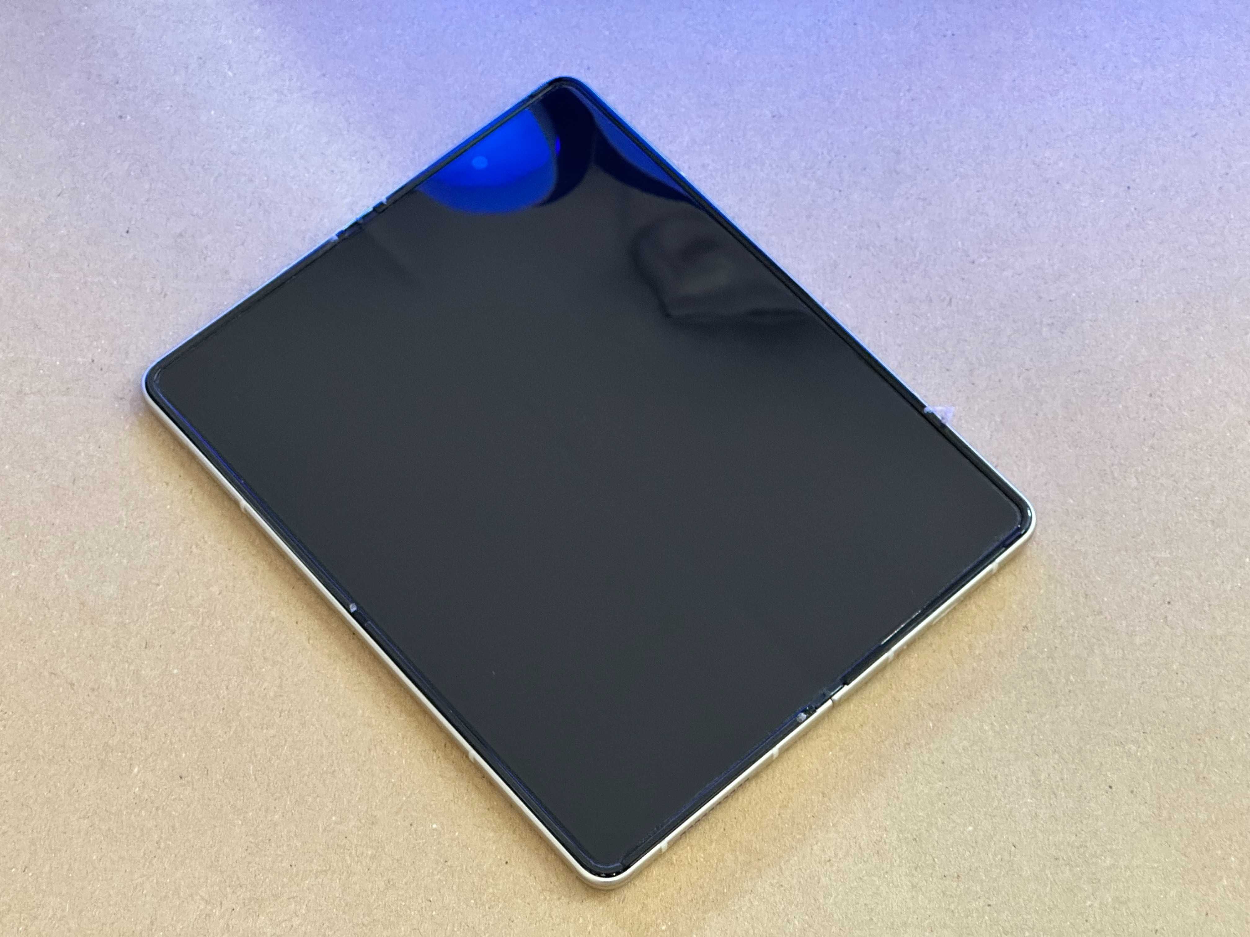 Smartfon Samsung Galaxy Z Fold3 12 GB / 256 GB 5G srebrny / RATY