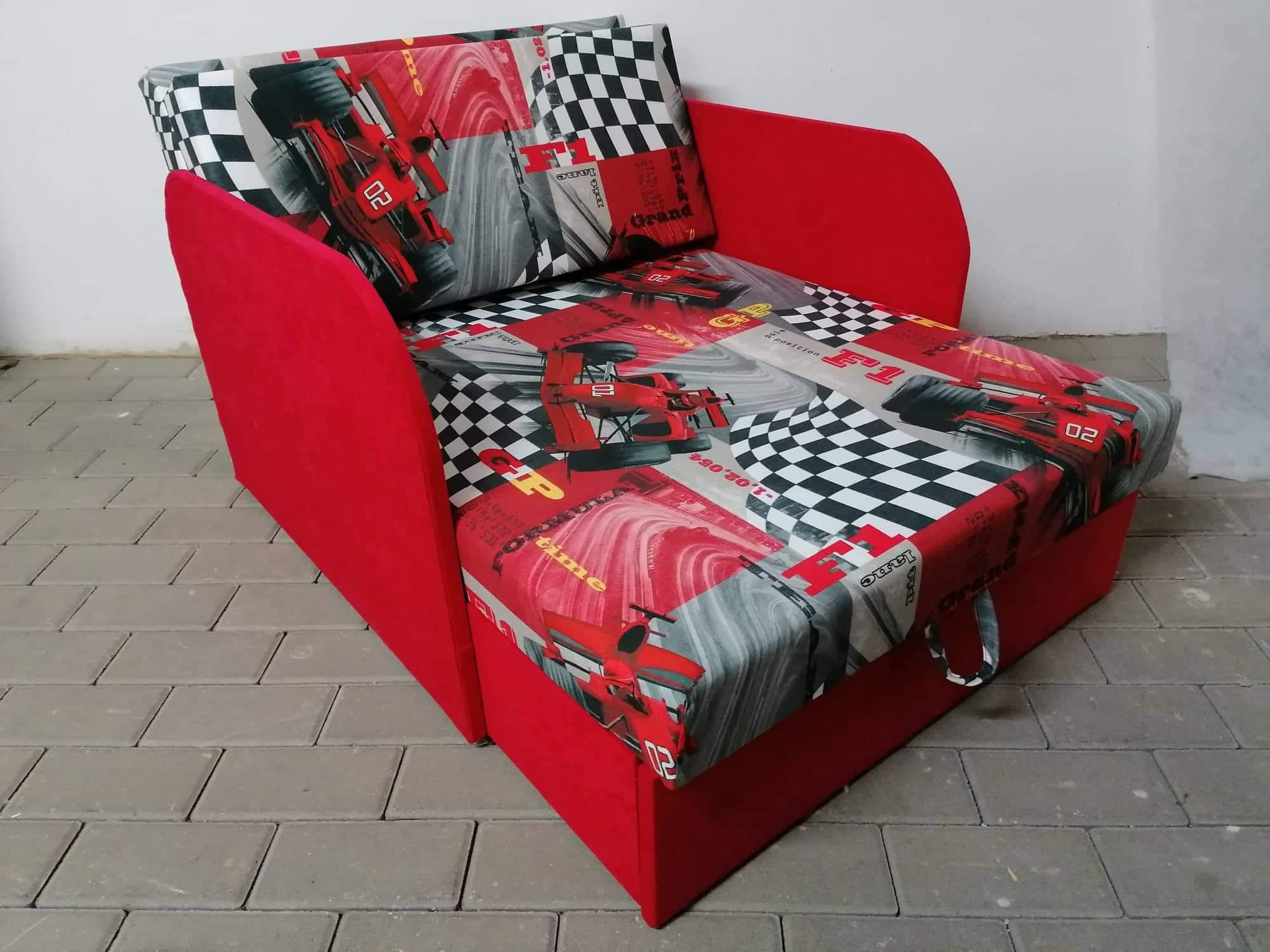 Fotelik rozkładany do spania z pojemnikiem na posciel dla dzieci sofa