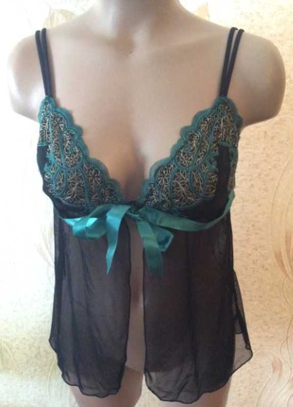 Напівпрозорий пеньюар маєчка з мереживом  вишивкою Lingerie р.44-46