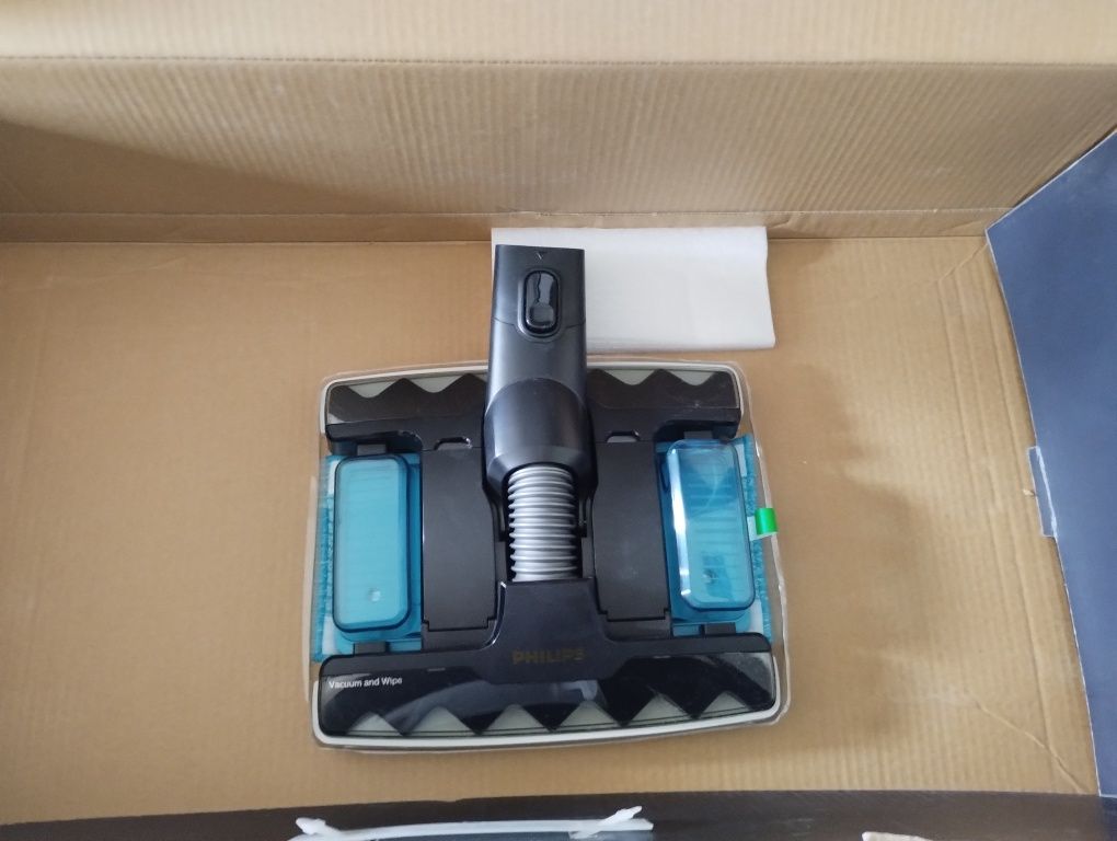 Odkurzacz bezprzewodowy PHILIPS 8000 AQUA PLUS XC8349/01,mopowanie.