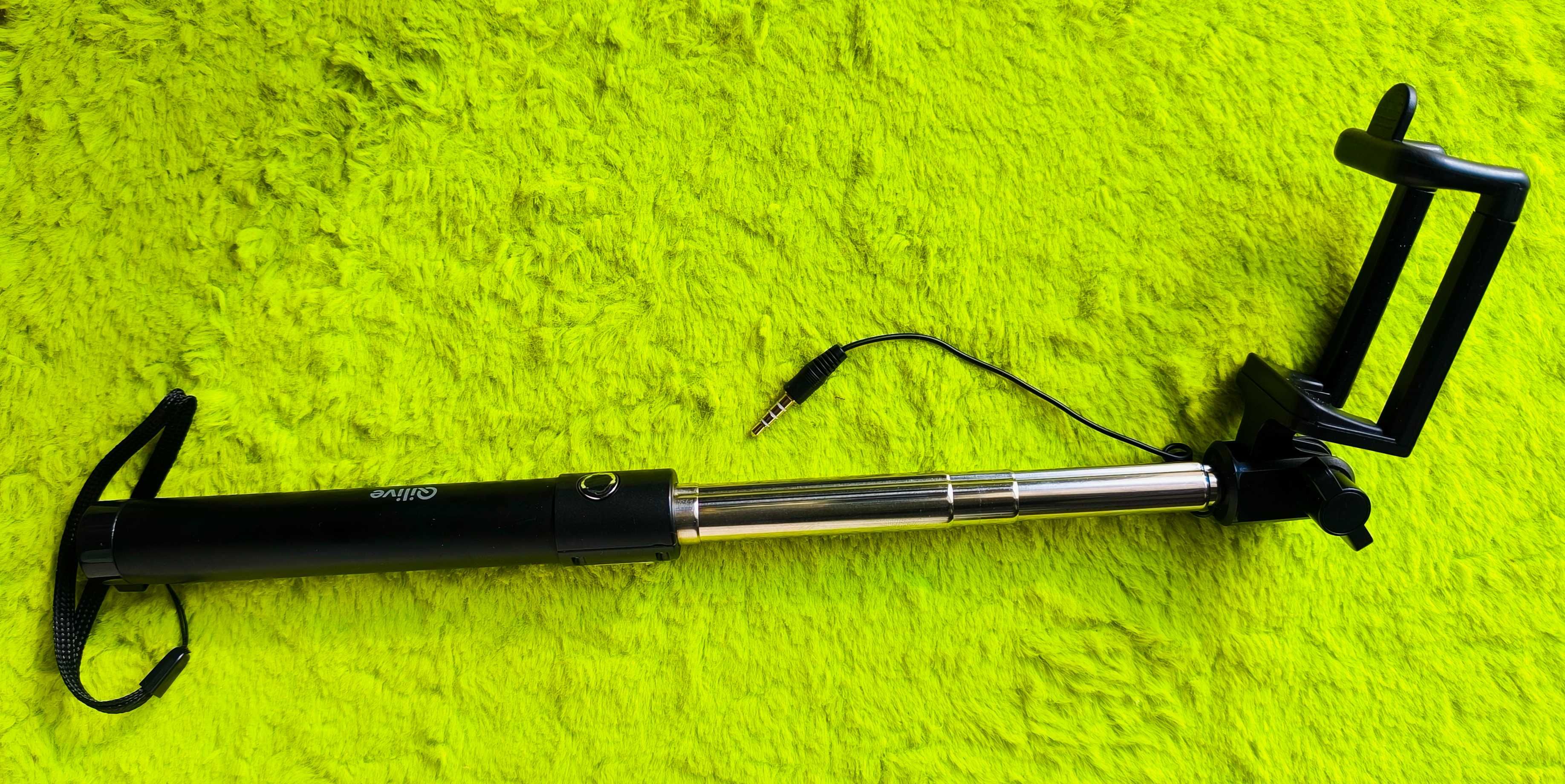 Wysięgnik do selfie do smartfona Qilive