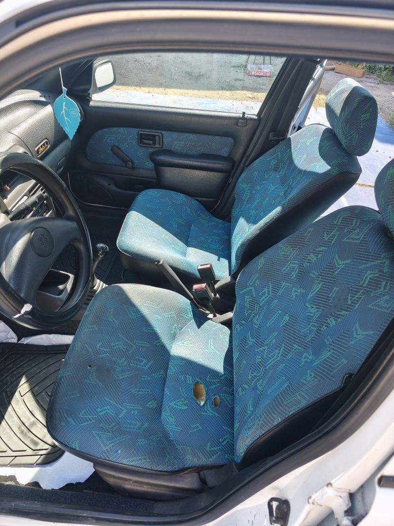 Peugeot 1.0 106 gasolina