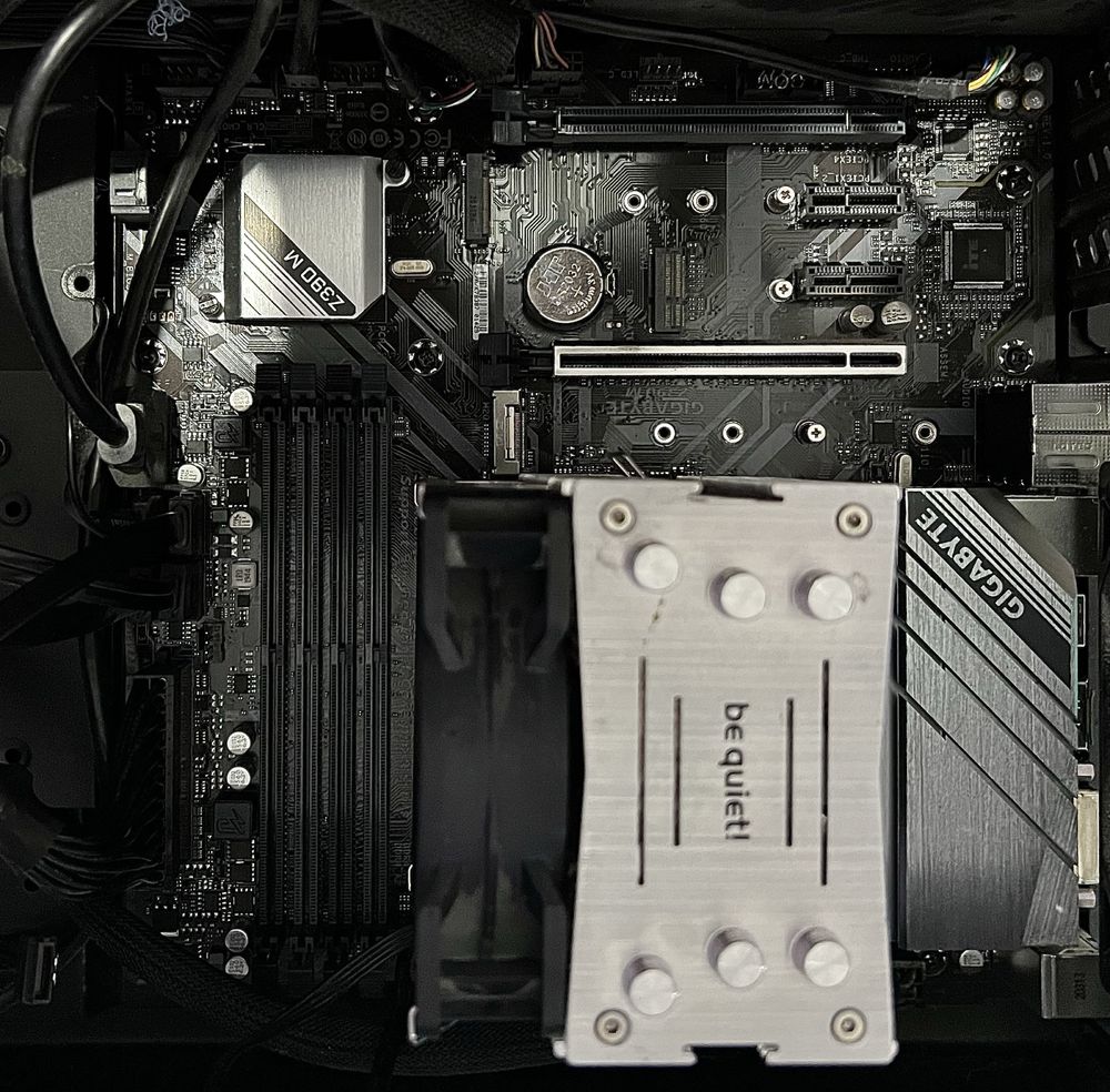 Зібраний Комплект. Intel core i5 9600k, gigabyte z390 m, 24gb DDR4