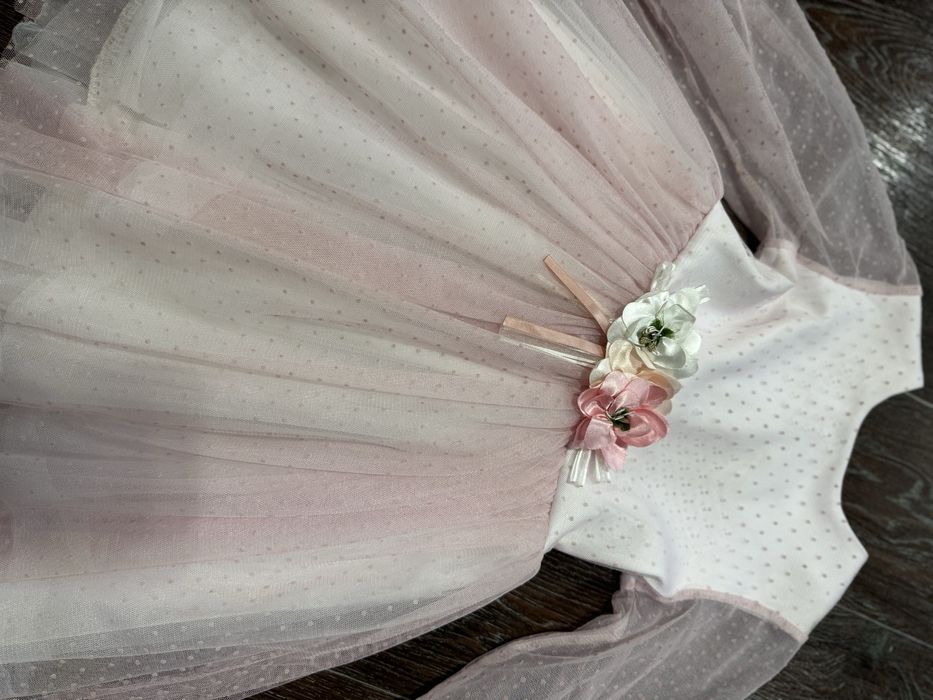 Дитяча сукня, нарядна. Сукня на Випускний.