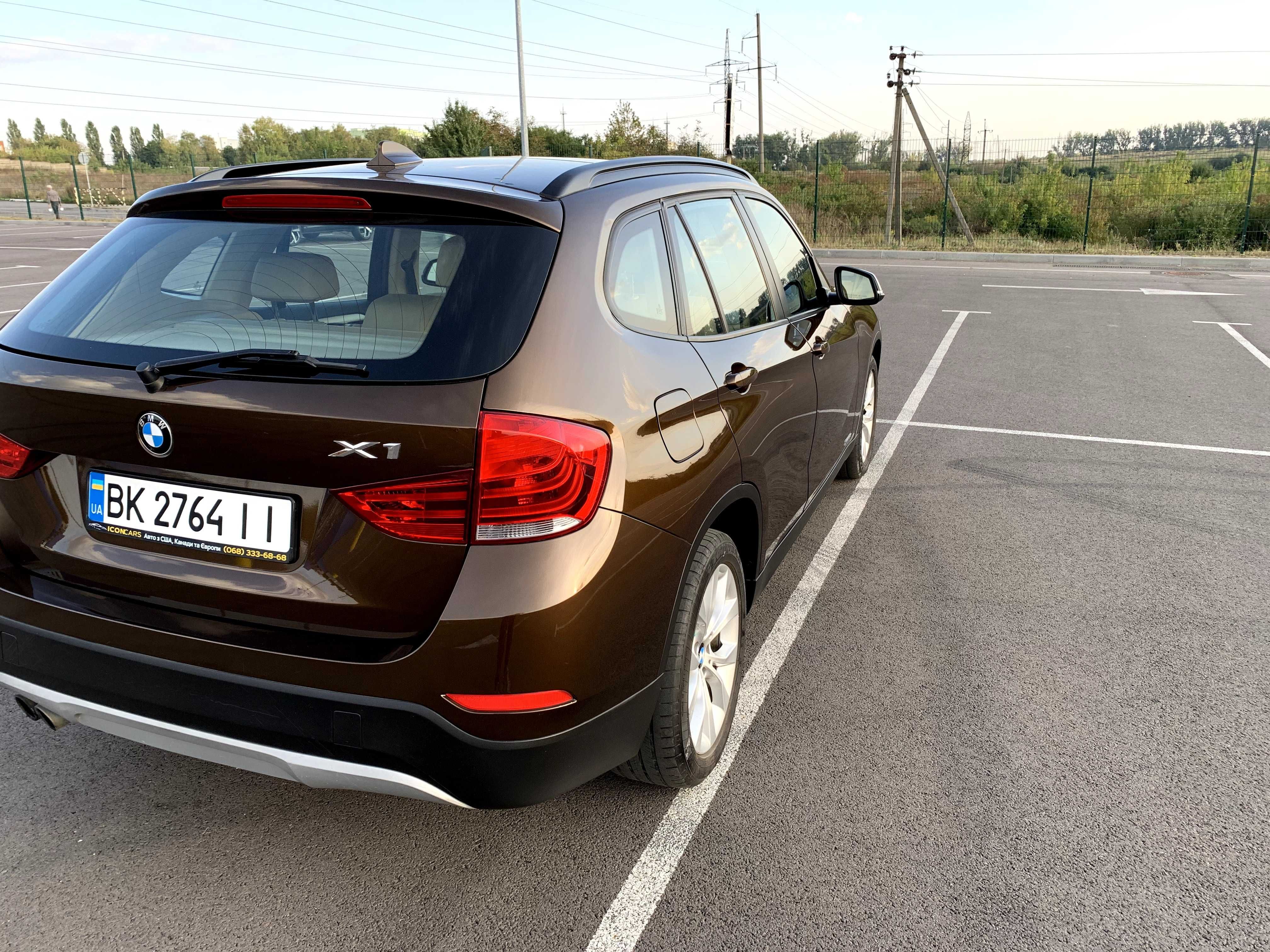 Продам авто BMW X1 машину бмв х1