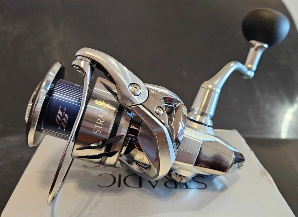 Vendo carreto Shimano Stradic FM 5000XG,