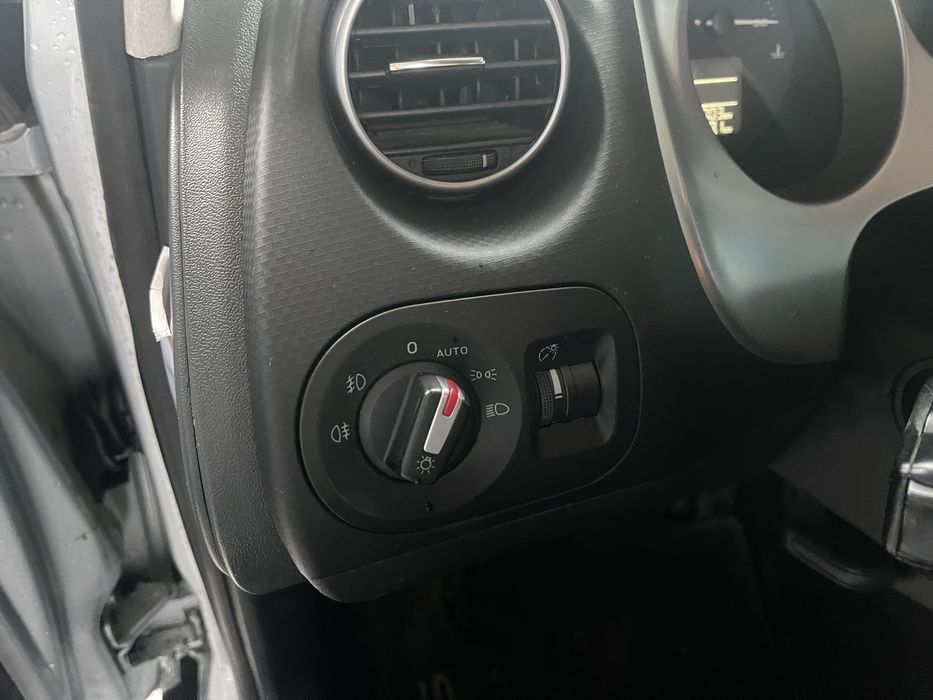 автомобіль seat altea xl