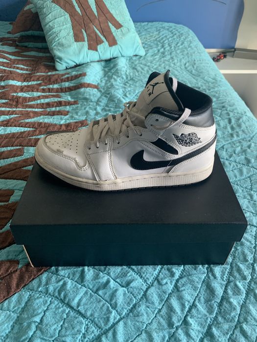 Nike Air Jordan 1 Mid White/Black