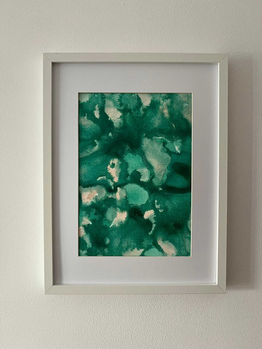 Pintura abstrata em acrílico em tons de verde com moldura branca 30x40